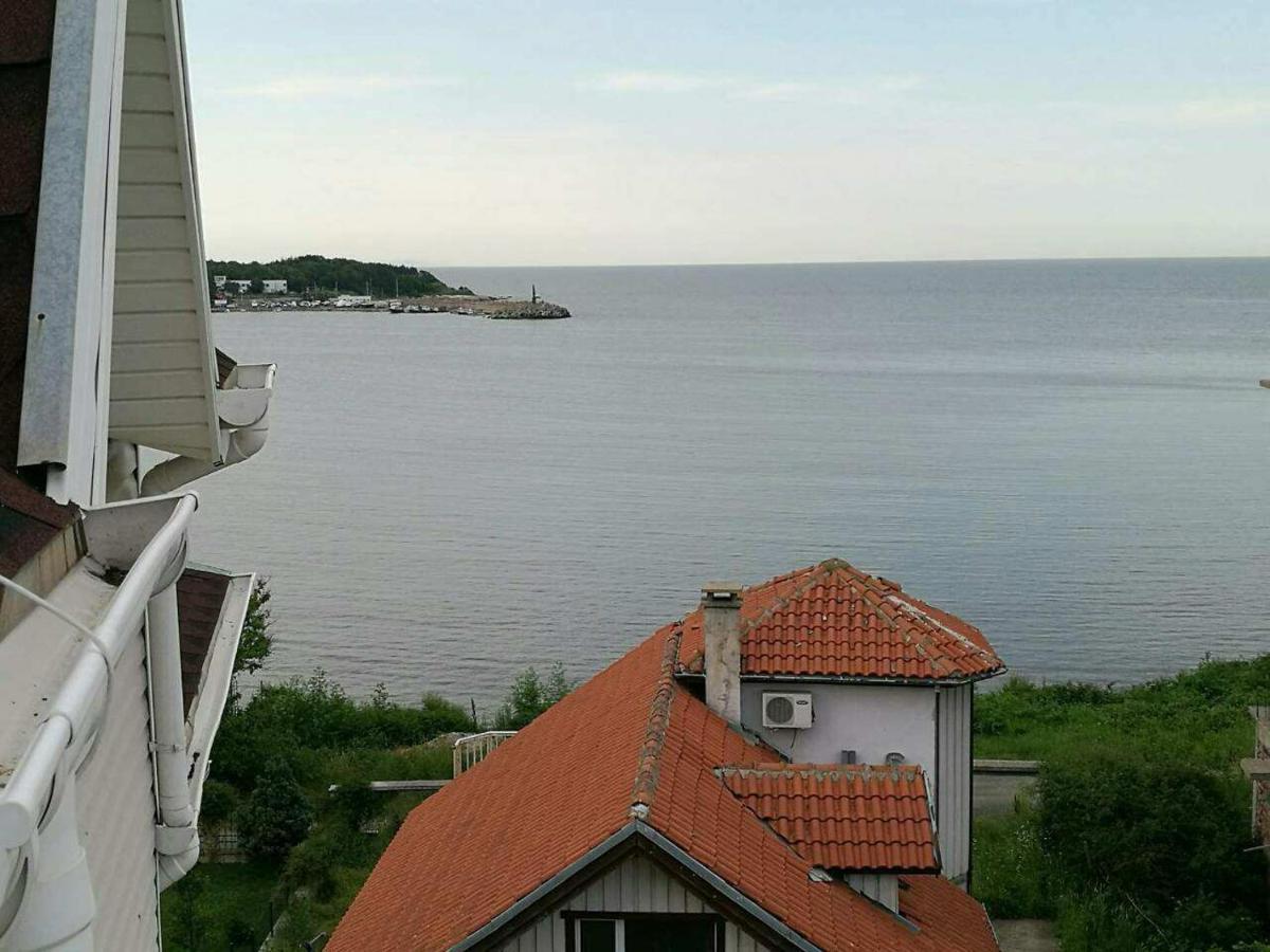 Студия Лилия Tsarevo Luaran gambar